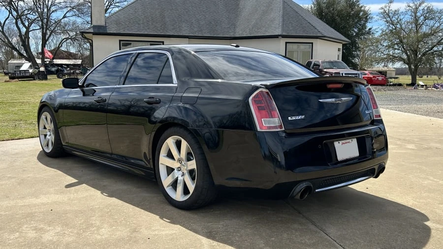 2012 Chrysler 300 (2005-2023) - Image 7 of 19