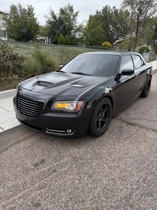2012 Chrysler 300 (2005-2023) - Image 10 of 13