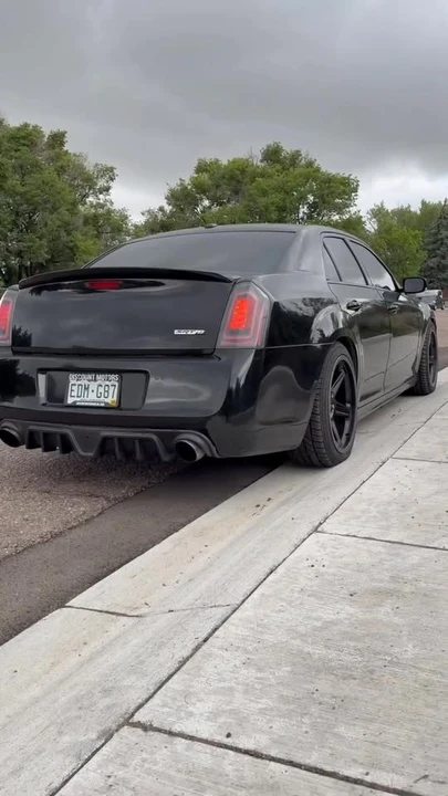 2012 Chrysler 300 (2005-2023) - Image 13 of 13