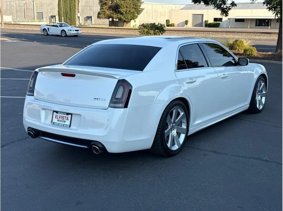 2012 Chrysler 300 (2005-2023) - Image 6 of 31