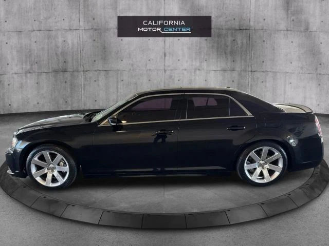 2012 Chrysler 300 (2005-2023) - Image 8 of 23