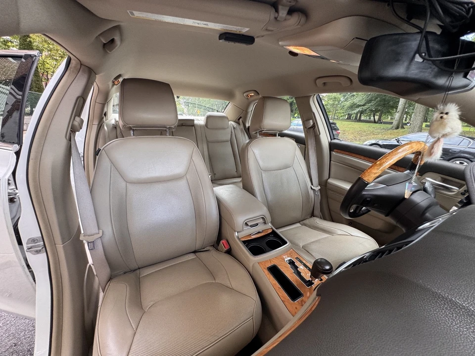 2012 Chrysler 300 (2005-2023) - Image 25 of 28