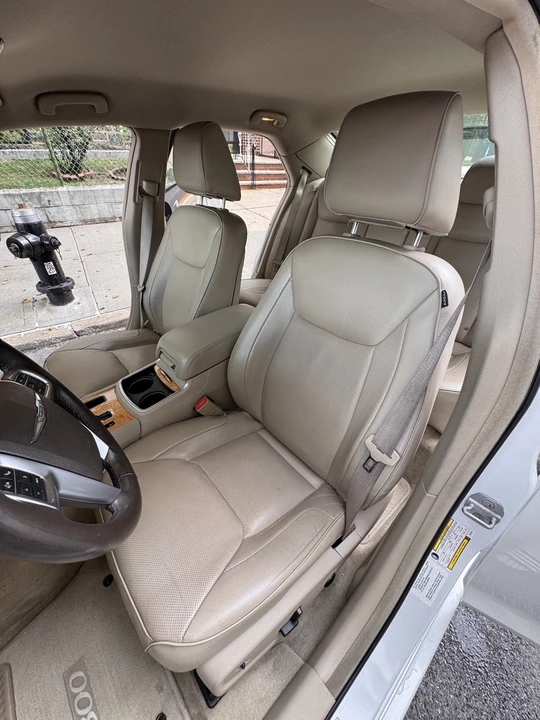 2012 Chrysler 300 (2005-2023) - Image 21 of 28