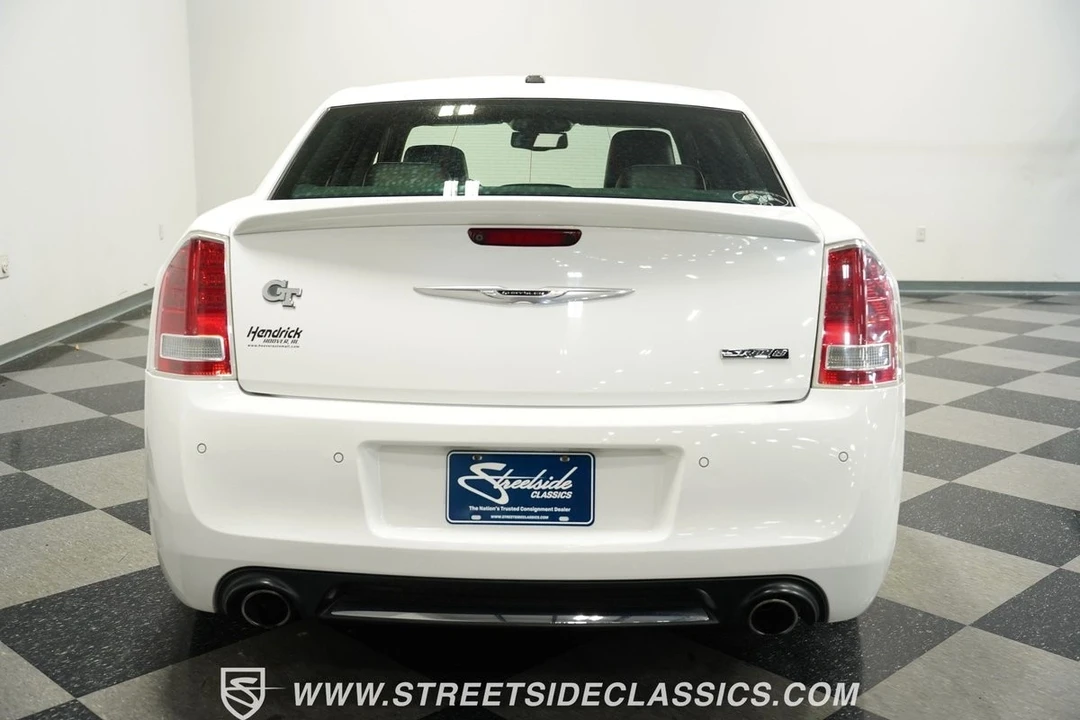 2012 Chrysler 300 (2005-2023) - Image 11 of 21