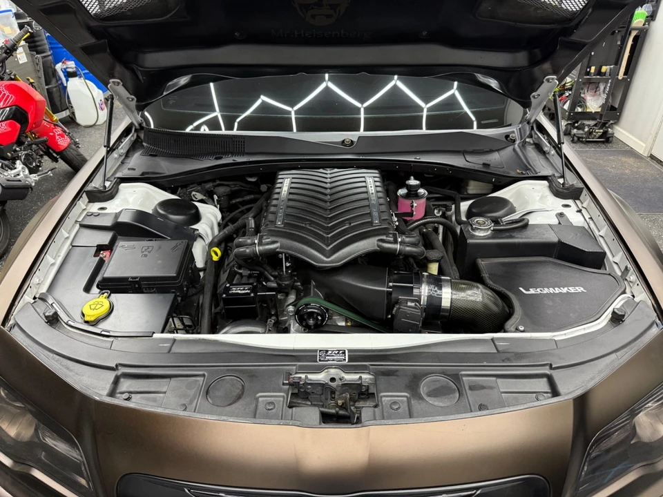 2012 Chrysler 300 (2005-2023) - Image 11 of 21