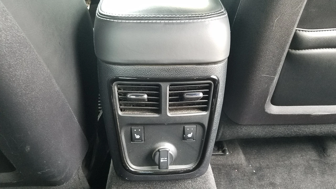 2012 Chrysler 300 (2005-2023) - Image 11 of 21
