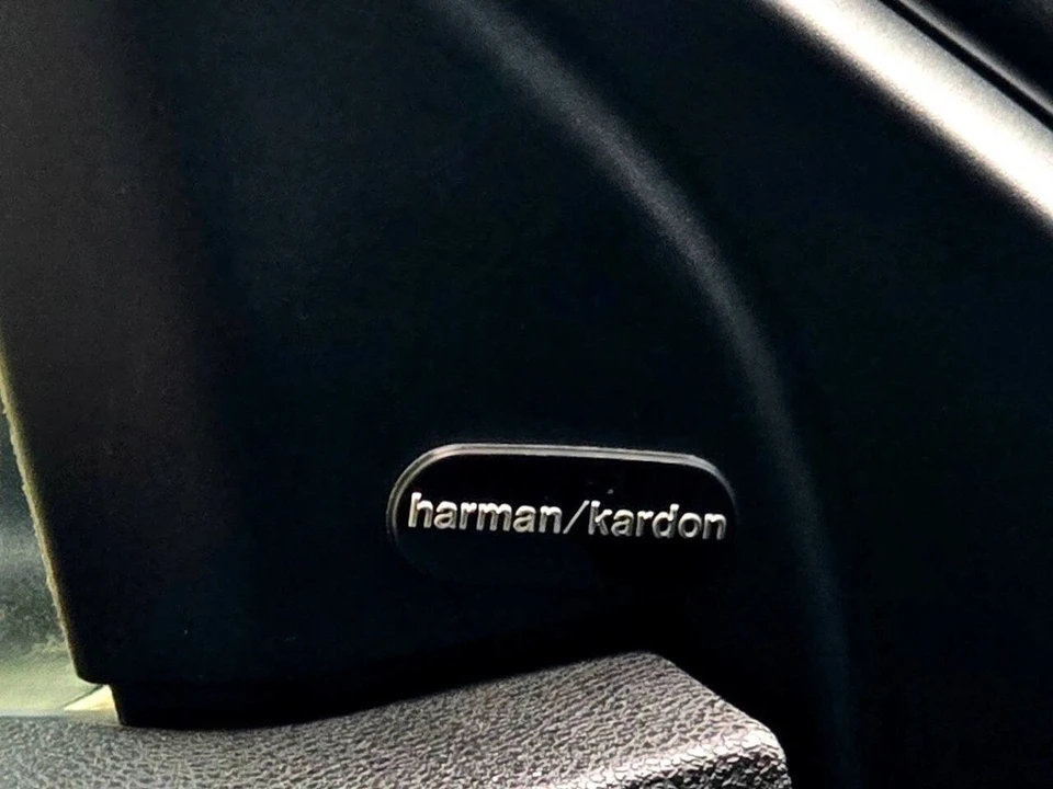 2012 Chrysler 300 (2005-2023) - Image 15 of 21