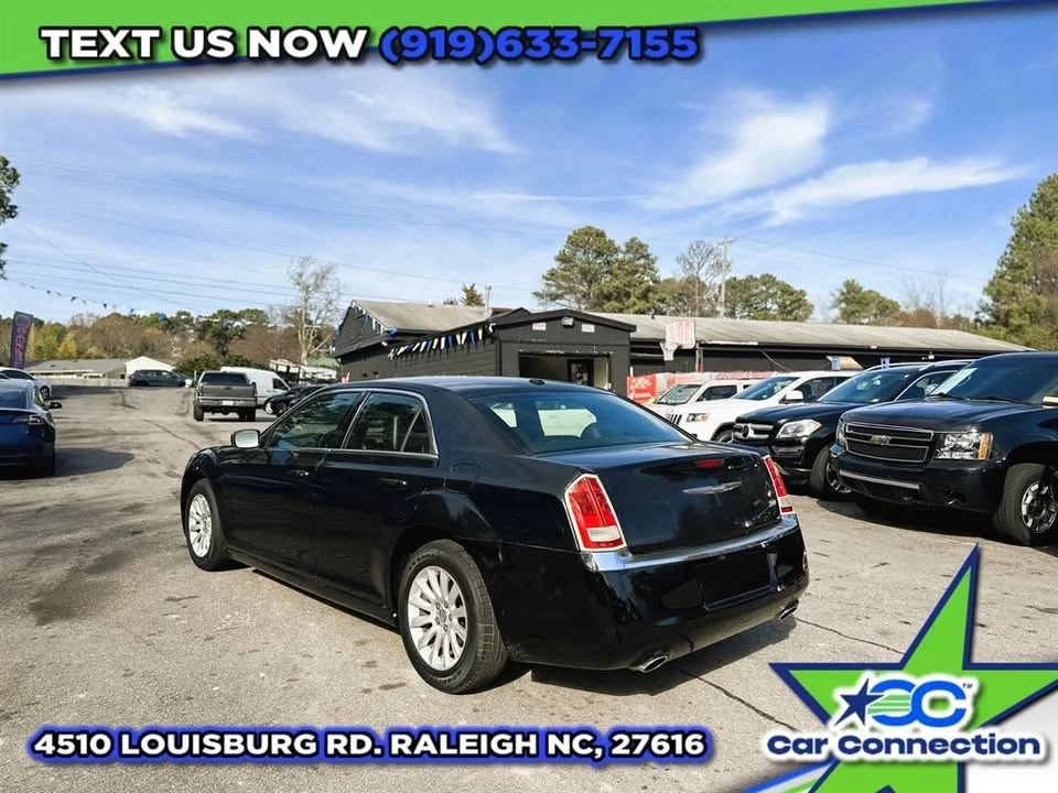 2012 Chrysler 300 (2005-2023) - Image 5 of 6