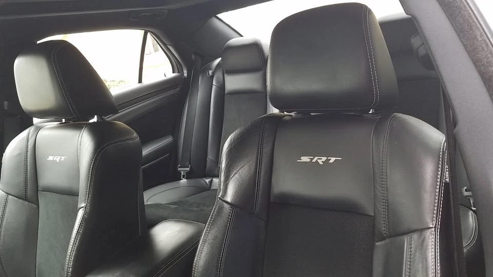 2012 Chrysler 300 (2005-2023) - Image 13 of 20