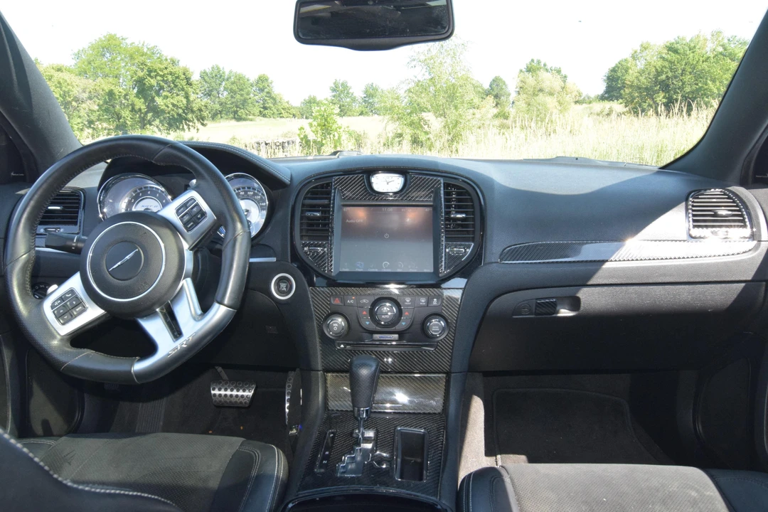 2012 Chrysler 300 (2005-2023) - Image 16 of 31