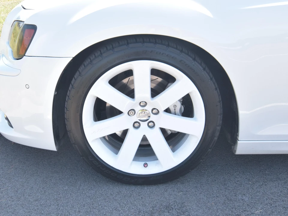 2012 Chrysler 300 (2005-2023) - Image 12 of 31