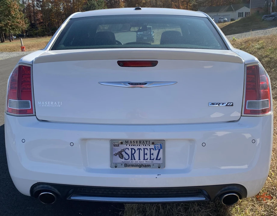 2012 Chrysler 300 (2005-2023) - Image 19 of 31
