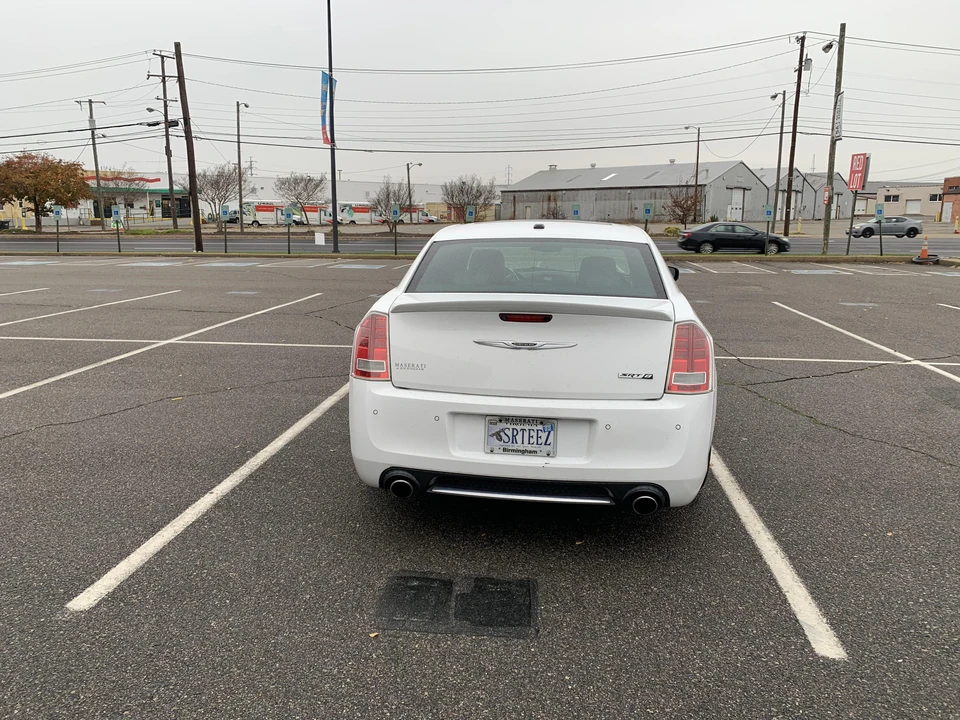2012 Chrysler 300 (2005-2023) - Image 20 of 31