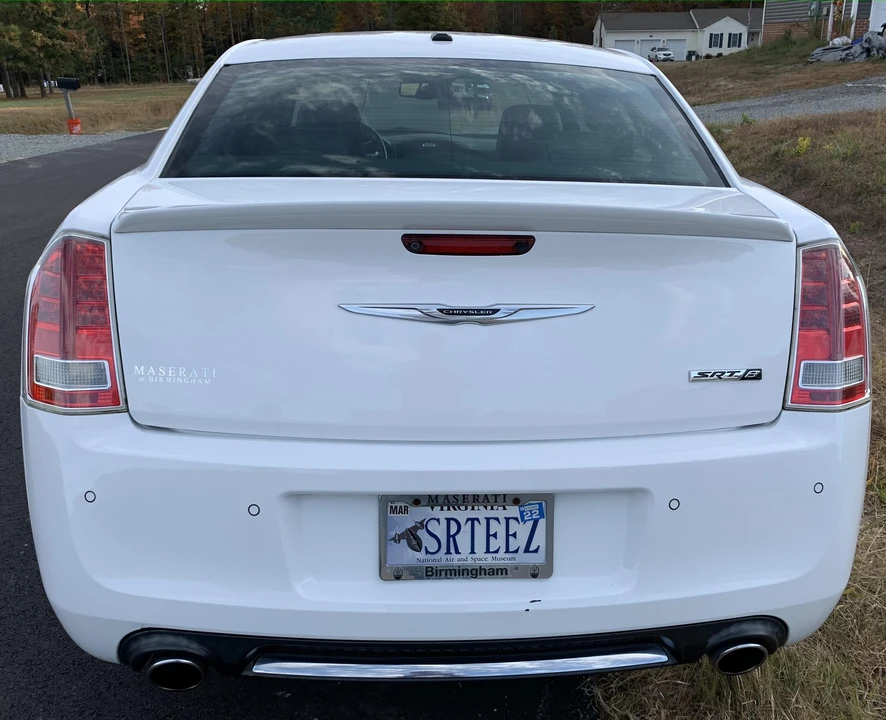 2012 Chrysler 300 (2005-2023) - Image 18 of 31