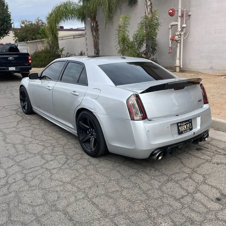 2012 Chrysler 300 (2005-2023) - Image 3 of 11