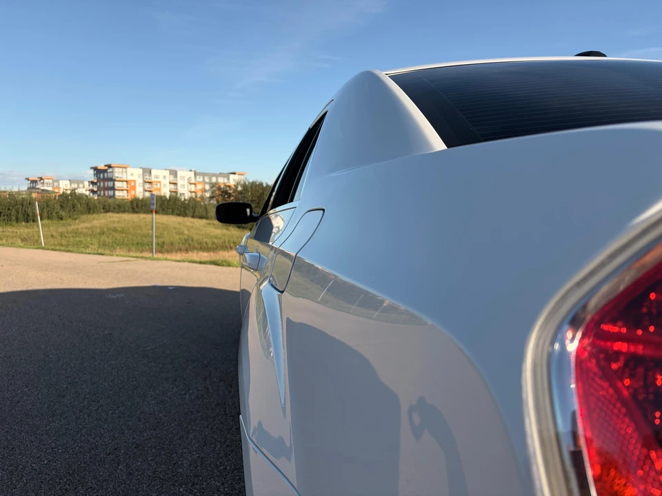 2012 Chrysler 300 (2005-2023) - Image 25 of 31