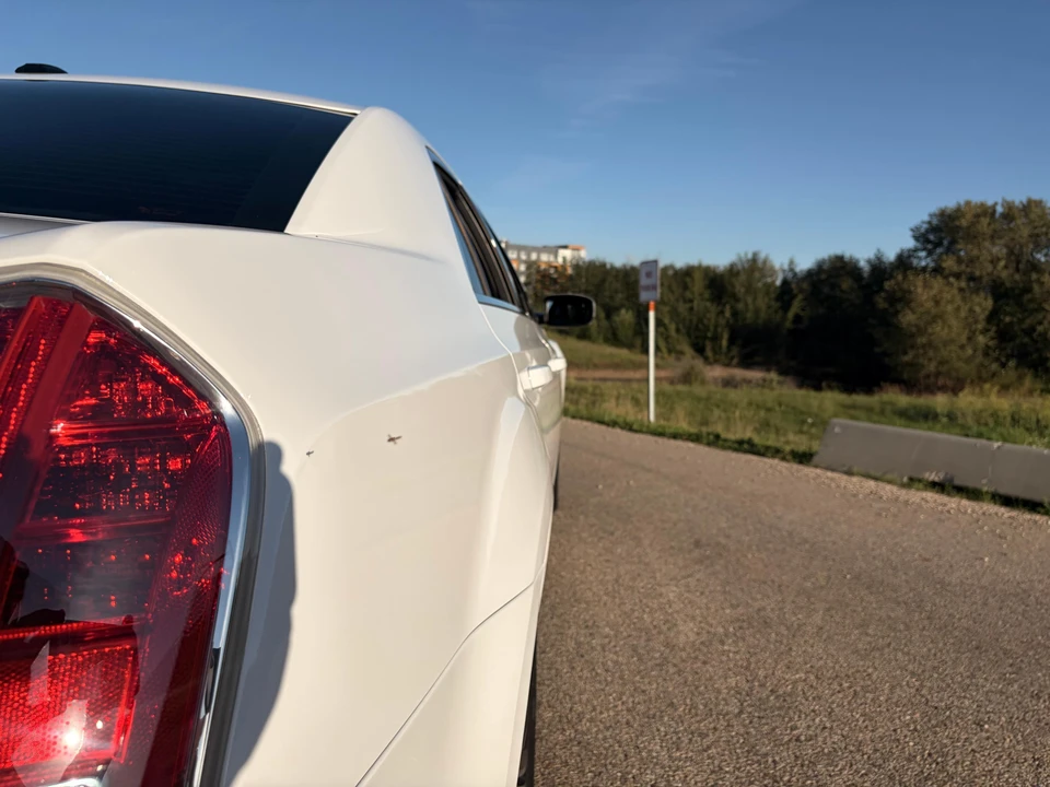 2012 Chrysler 300 (2005-2023) - Image 31 of 31