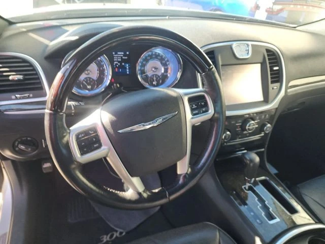 2012 Chrysler 300 (2005-2023) - Image 8 of 10