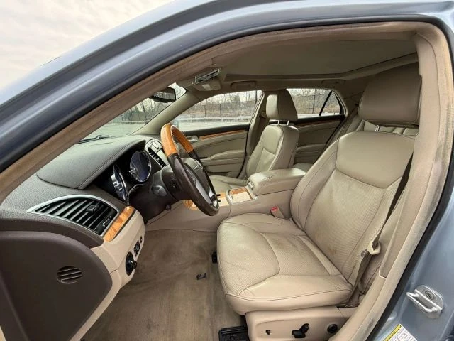 2012 Chrysler 300 (2005-2023) - Image 8 of 12