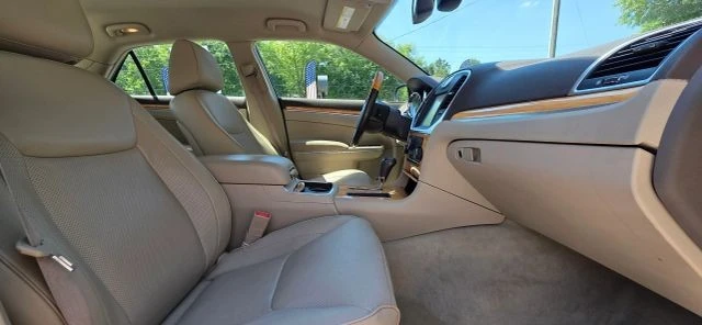 2012 Chrysler 300 (2005-2023) - Image 13 of 19
