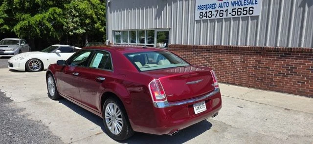 2012 Chrysler 300 (2005-2023) - Image 5 of 19