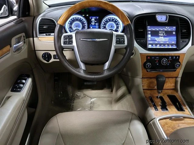 2012 Chrysler 300 (2005-2023) - Image 16 of 21