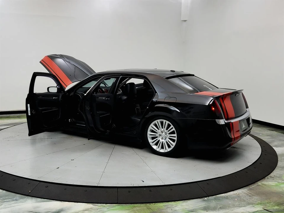 2012 Chrysler 300 (2005-2023) - Image 12 of 12