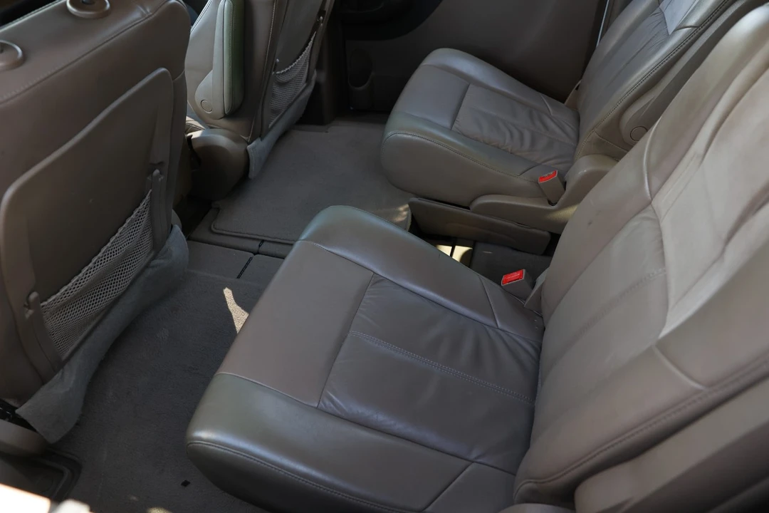 2012 Chrysler Town & Country - Image 10 of 12