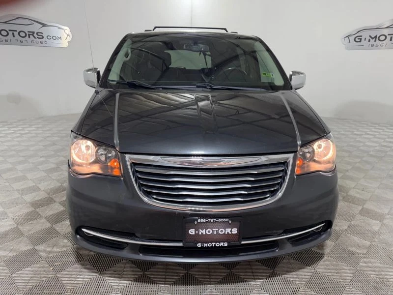 2012 Chrysler Town & Country - Image 12 of 12