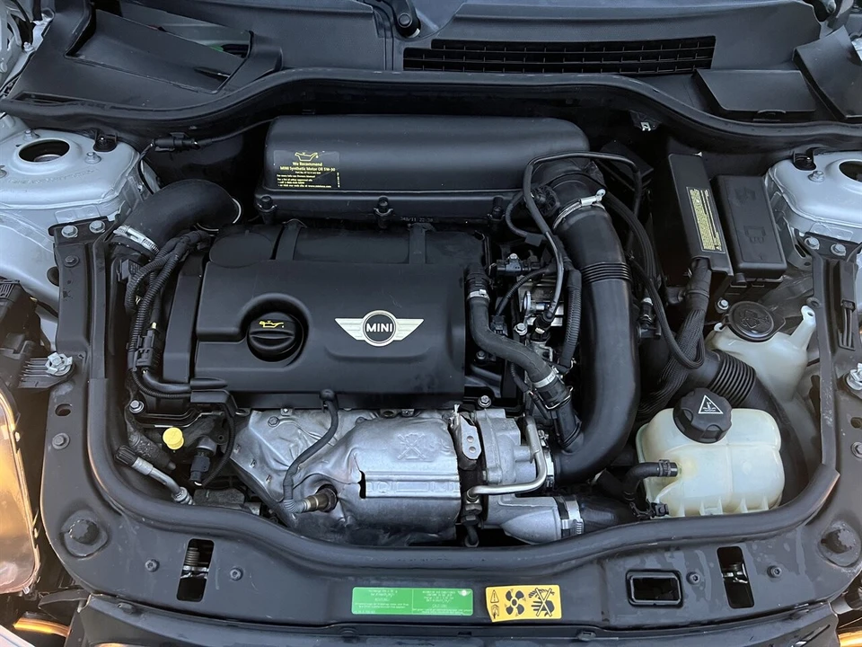 2012 Mini Mini 2nd Gen - Image 17 of 21