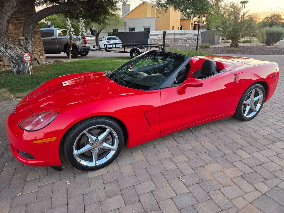 2012 Chevrolet Corvette C6 - Image 2 of 17