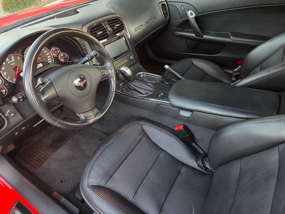 2012 Chevrolet Corvette C6 - Image 15 of 17