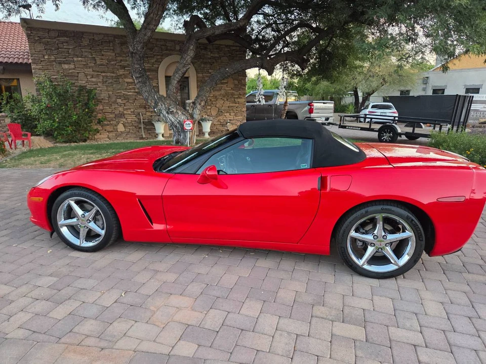 2012 Chevrolet Corvette C6 - Image 10 of 17