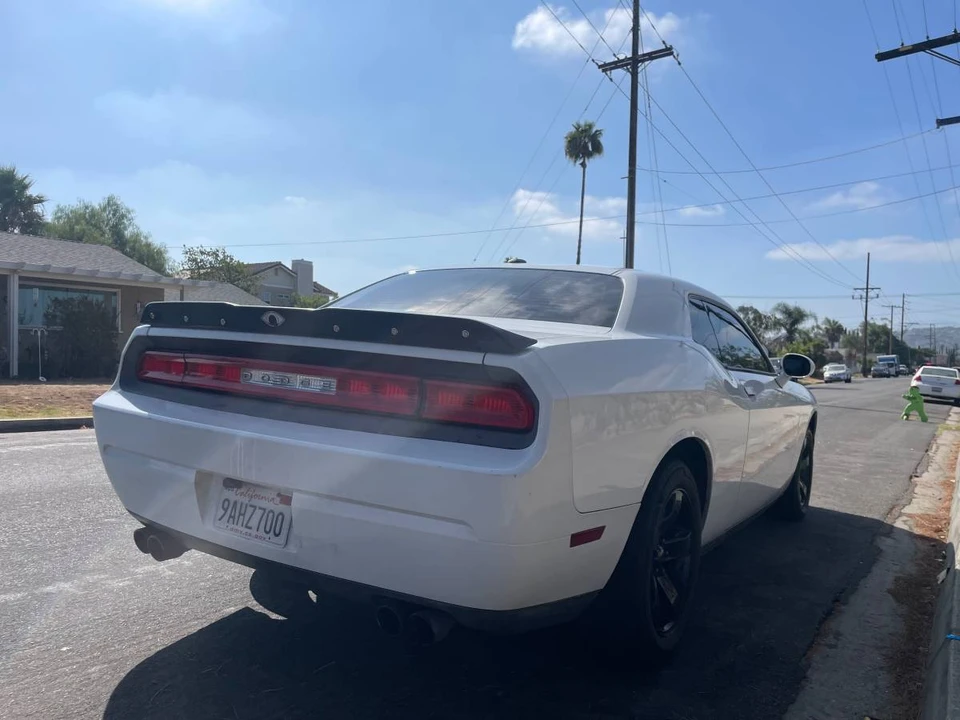 2012 Dodge Challenger 3rd Gen - Image 6 of 12