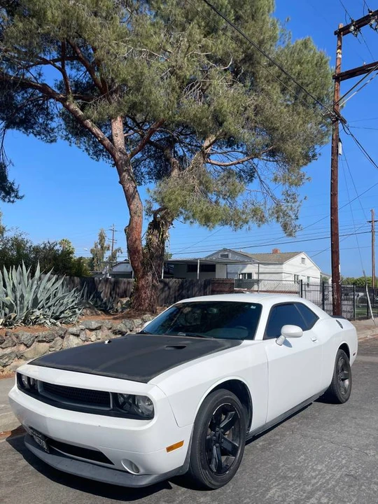 2012 Dodge Challenger 3rd Gen - Image 2 of 12