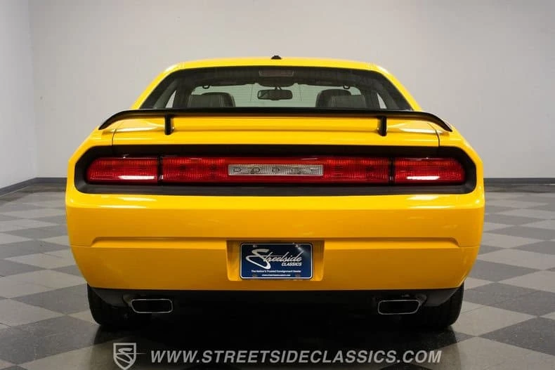 2012 Dodge Challenger SRT8 & 392 3rd Gen - Image 10 of 31