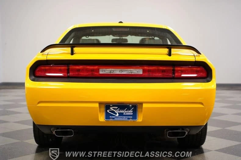 2012 Dodge Challenger SRT8 & 392 3rd Gen - Image 26 of 31