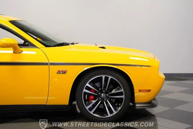 2012 Dodge Challenger SRT8 & 392 3rd Gen - Image 30 of 31