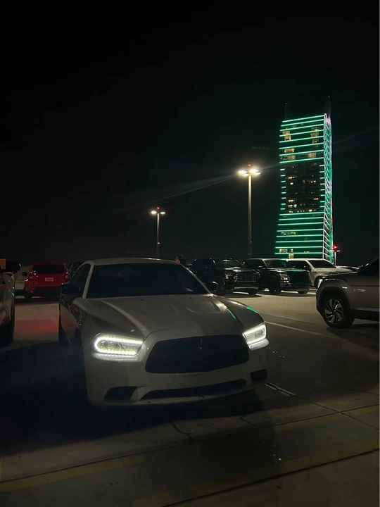 2012 Dodge Charger 7th Gen - Image 3 of 5