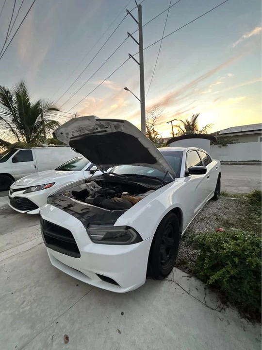 2012 Dodge Charger 7th Gen - Image 4 of 5
