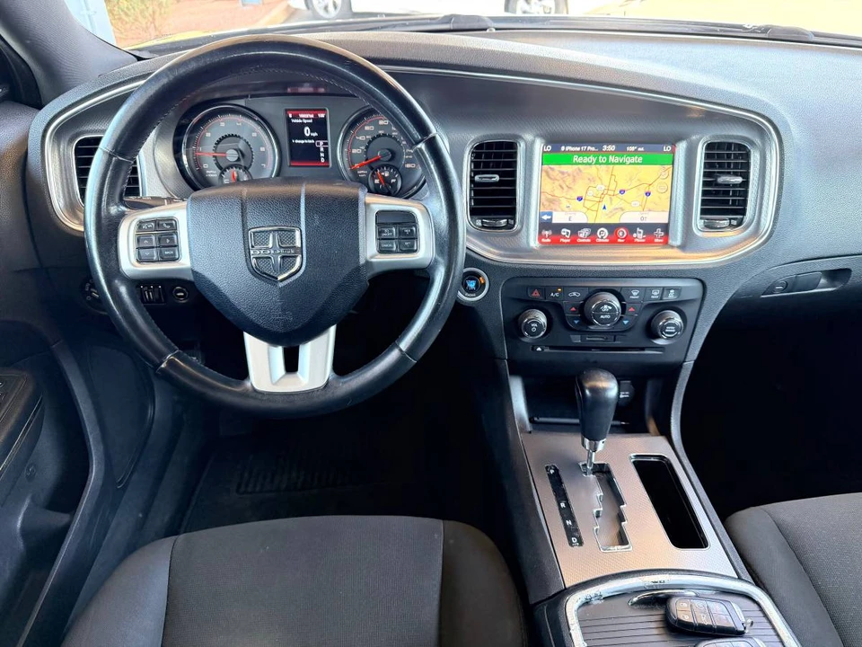 2012 Dodge Charger 7th Gen - Image 4 of 9