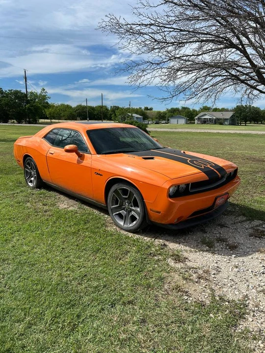2012 Dodge Challenger 3rd Gen - Image 2 of 4