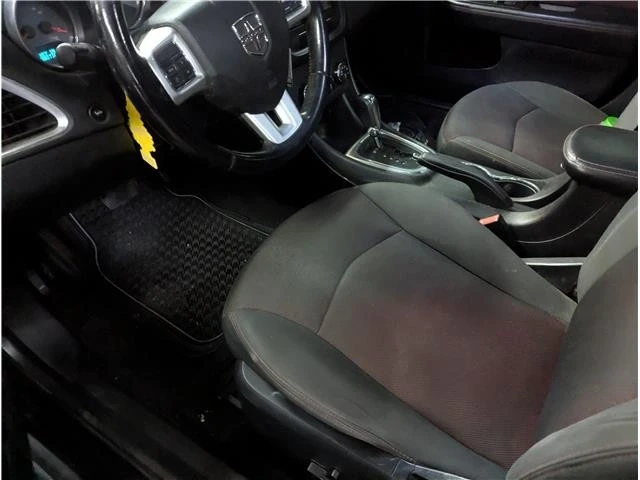 2012 Dodge Avenger Sedan - Image 5 of 11