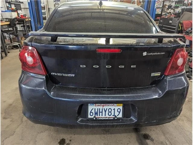2012 Dodge Avenger Sedan - Image 4 of 11