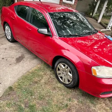 2012 Dodge Avenger LUX Sedan 4D