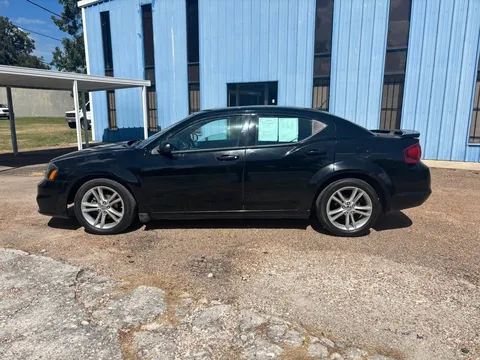 2012 Dodge Avenger SE Sedan 4D
