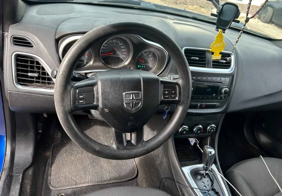2012 Dodge Avenger Sedan - Image 7 of 9