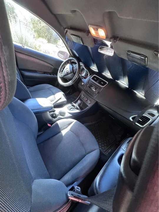 2012 Dodge Avenger Sedan - Image 8 of 10
