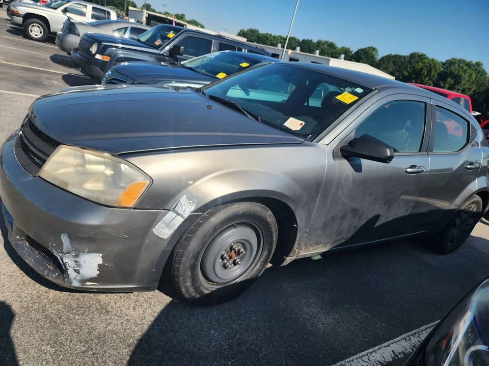 2012 Dodge Avenger Sedan - Image 2 of 7