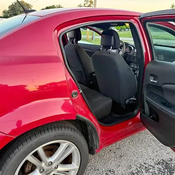 2012 Dodge Avenger SE Sedan 4D